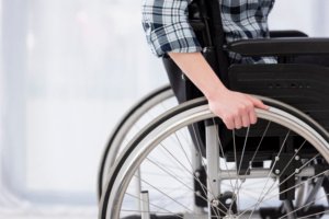No momento, você está visualizando Impacto das quedas nas lesões medulares: estatísticas